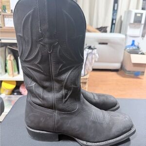 Classic Black Men's Western Cowboy Boots